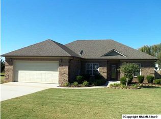 14719 Cambridge Ln, Athens, AL 35613