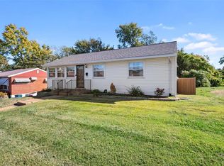 8018 S Laclede Station Rd, Saint Louis, MO 63123