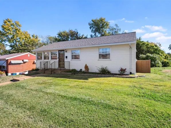 8018 S Laclede Station Rd, Saint Louis, MO 63123