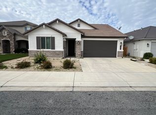 1486 Wildrose Ct, Hollister, CA 95023