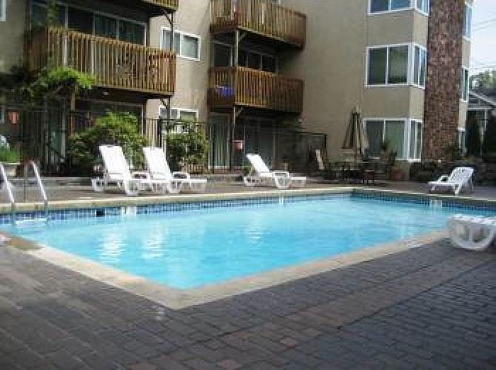1st image of 6811 Woodlawn Ave NE APT 24