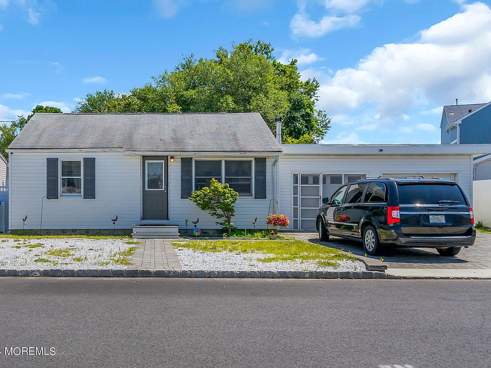 1st image of 3171 Windsor Avenue