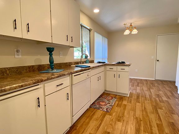 4th image of 25316 Village 25