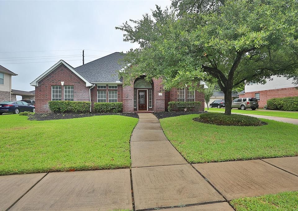 1st image of 2030 Quarterpath Dr