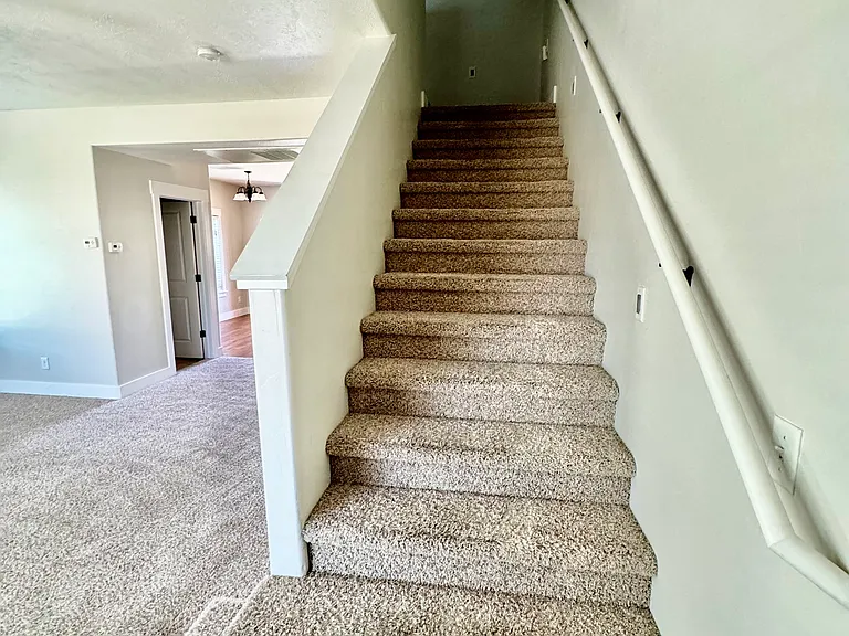 177 S 4 W — Photo 41