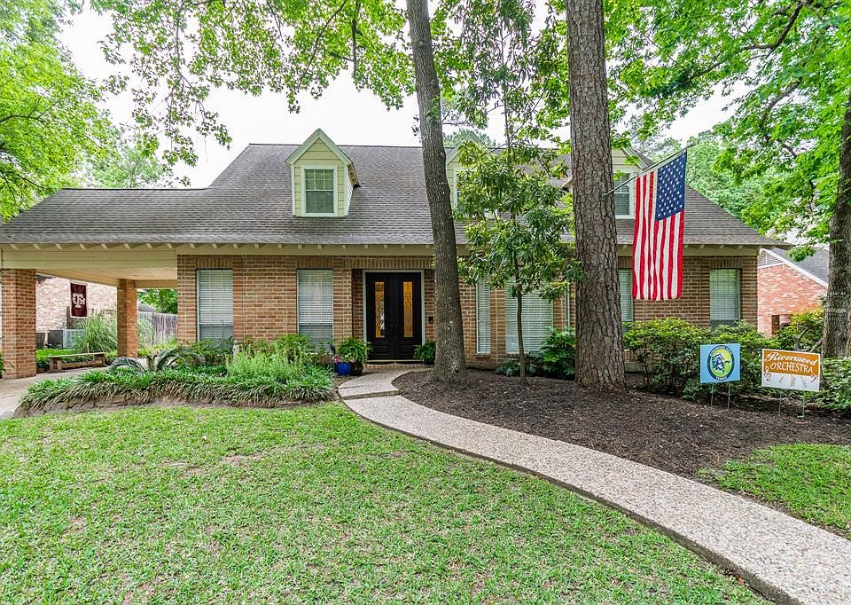 1st image of 2706 Woodland Ridge Dr