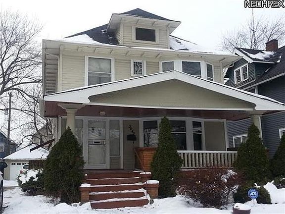 2nd image of 3042 West Blvd