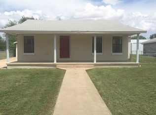 208 Lipan Dr, San Angelo, TX 76903