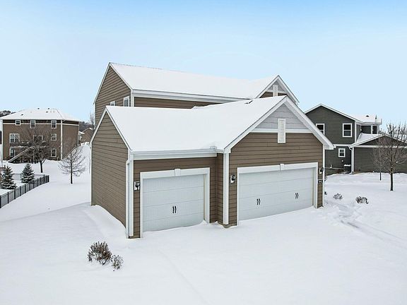 5th image of 1442 Pebble Beach Dr