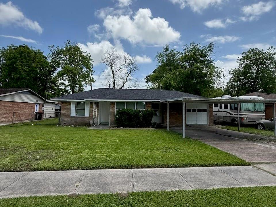 1st image of 407 Midway Dr