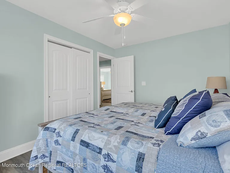 411 Harding Ave — Photo 36