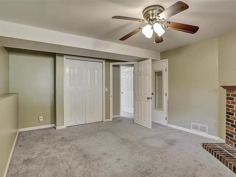 927 Bellestri Dr — Photo 18