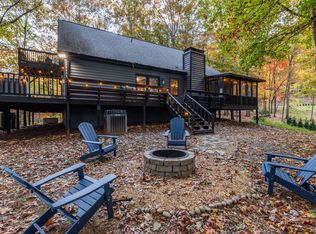 700 Laurel Cir, Blue Ridge, GA 30513