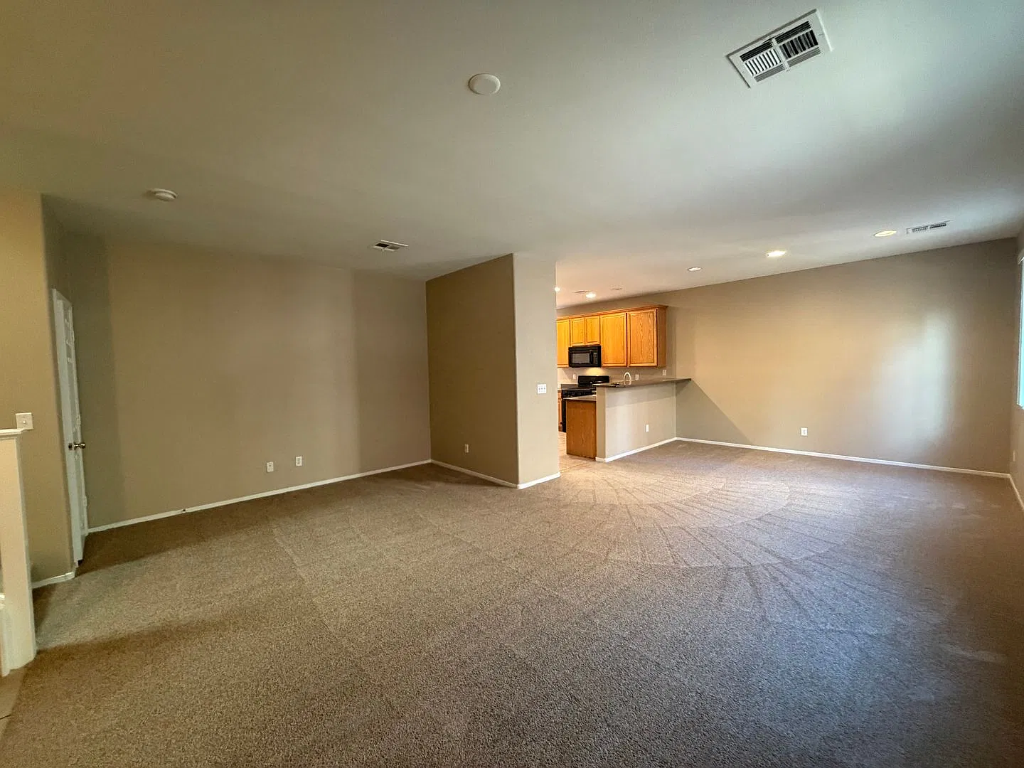 2nd month rent free with 13 month lease — Photo 4