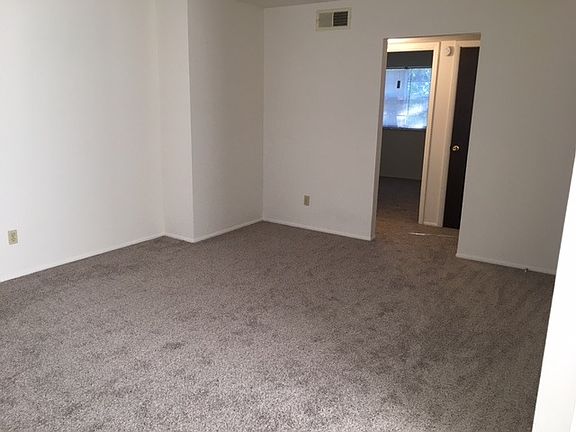 3rd image of 960 Torero Lane # Fl 1ST