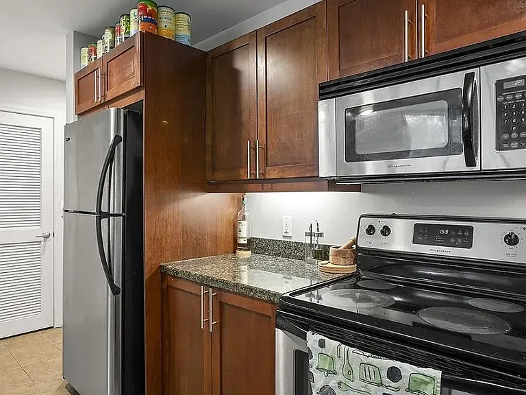 206 Park Blvd #205 — Photo 15