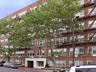 1st image of 2555 E 12th St #L