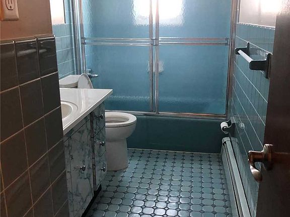 4th image of 47-43 197th St #2