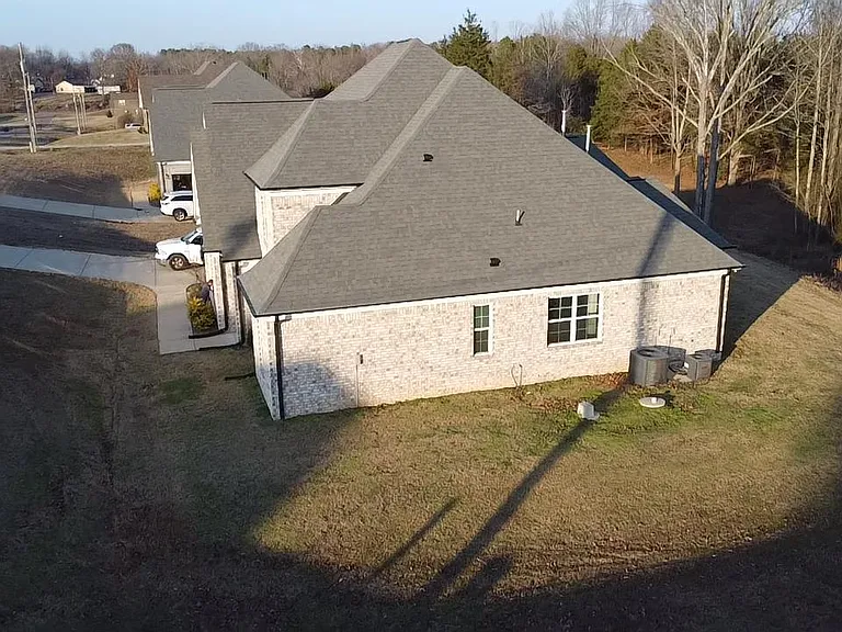 214 Byhalia Creek Farms Rd E — Photo 6
