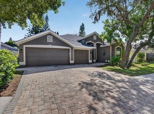 1809 Longview Ln, Tarpon Springs, FL 34689