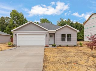 2771 Gady Pines Dr, Adrian, MI 49221