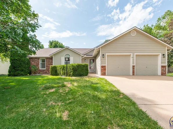 4212 Wheat State St, Lawrence, KS 66049