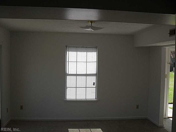 5th image of 306 Circuit Ln Unit F