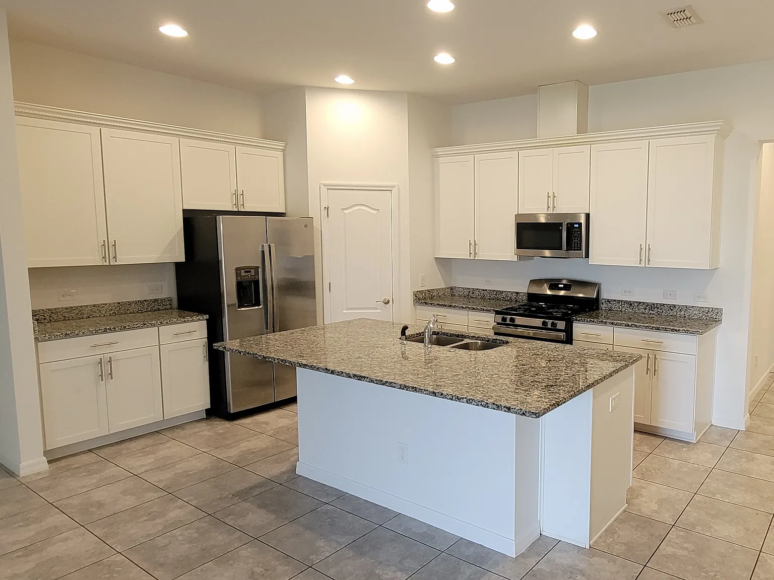 9185 Carmela Ave #208 - 1 — Photo 2