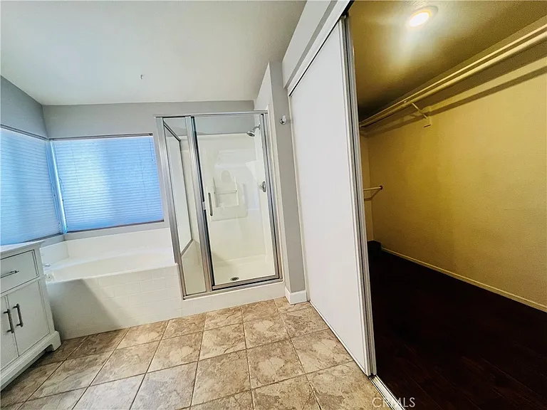 13278 Cardinal Rd — Photo 23