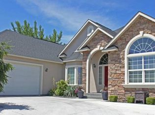 488 Anthony Dr, Richland, WA