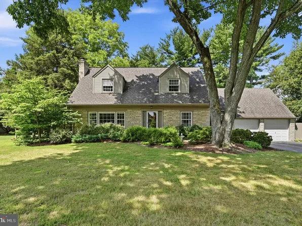 817 Ridge Ln, Media, PA 19063