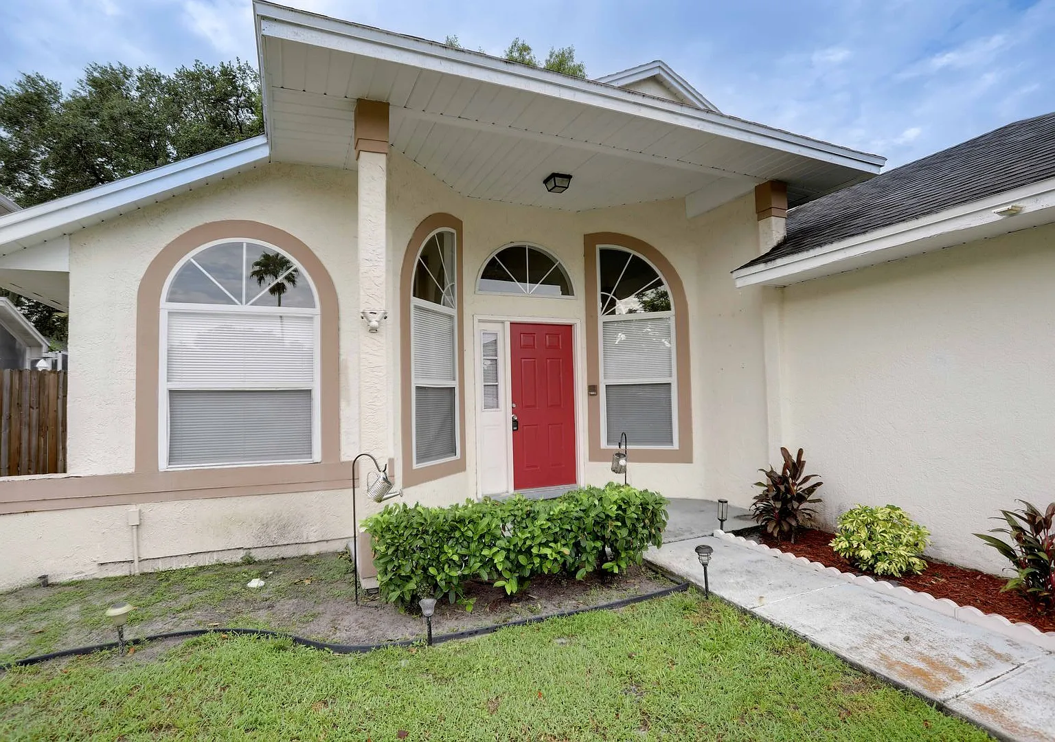10038 Little Teak Street — Photo 2