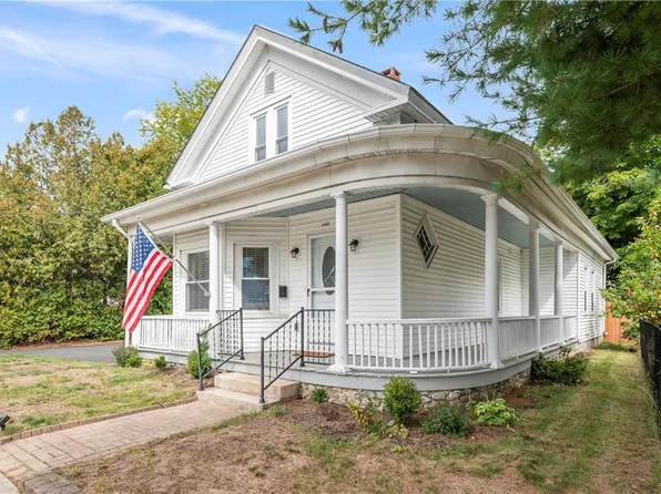 448 Chapel St, Burrillville, RI 02830