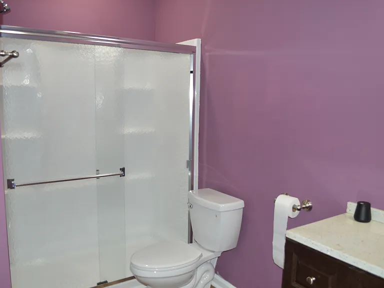 Private Full Bathroom