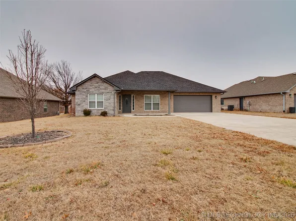 162 Sooner Dr, Stroud, OK 74079