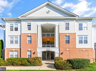 22725 Thimbleberry Sq UNIT 202, Brambleton, VA 20148