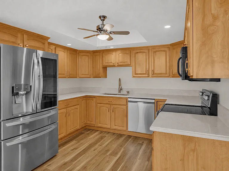 7860 E Camelback Rd #211 — Photo 7