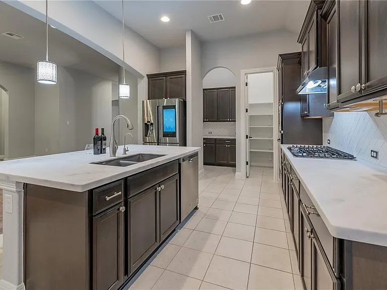 100 Orange Mimosa Ln — Photo 35