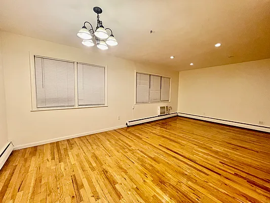 Rented by Highline Residential | media 19