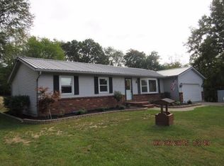 66 N Lake Dr, Newark, OH 43055