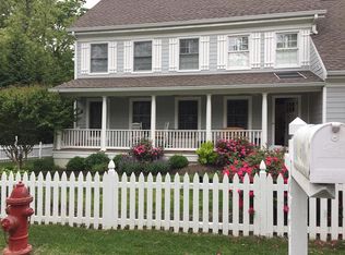 216 Manvell Rd SE, Vienna, VA 22180