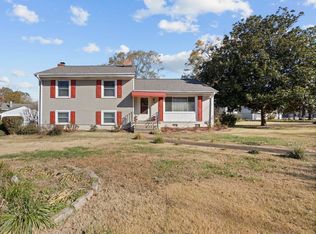 100 Stratford Rd, Greenville, SC 29605