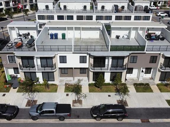 3rd image of 14569 SW 261st Ter #2