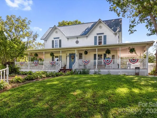 201 Murphy Hill Rd, Weaverville, NC 28787