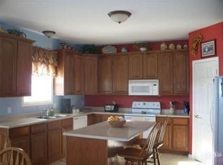 12112 Shearwater Run, Fort Wayne, IN 46845