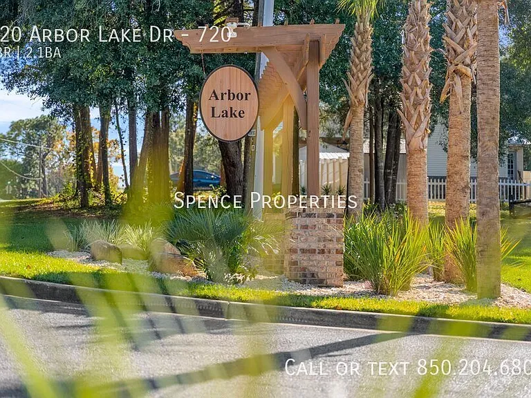 720 Arbor Lake Dr #720 — Photo 43