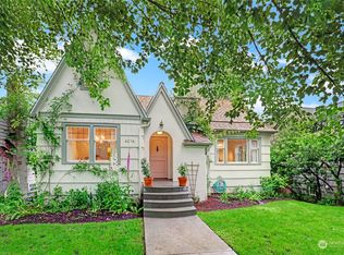 6214 36th Ave NE, Seattle, WA