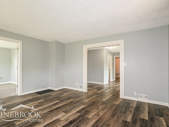 3rd image of 8283 Frost Ave