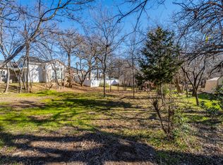 206 Wilson St, Lake Dallas, TX 75065