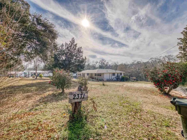 2371 Le Ruth Dr, Pensacola, FL 32514
